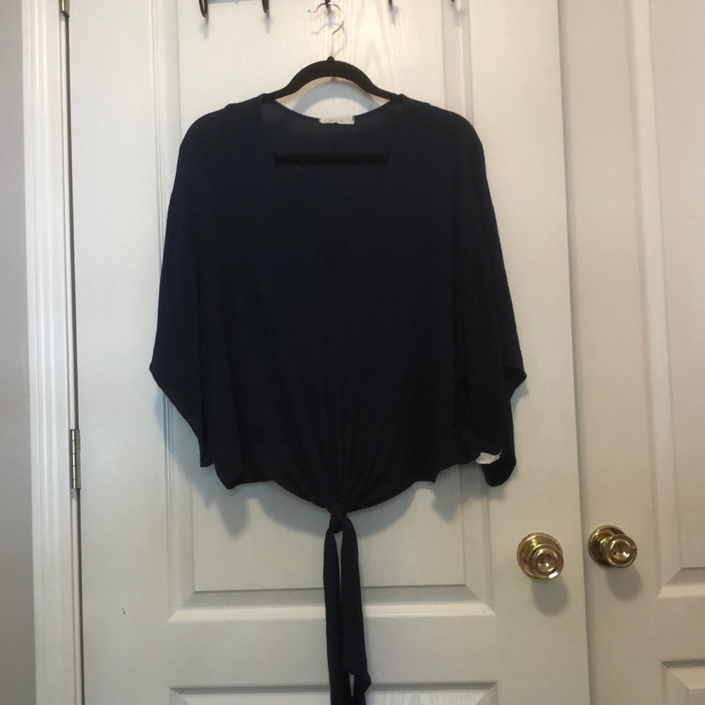 ENTRO - V-Neck Tie Front Blouse